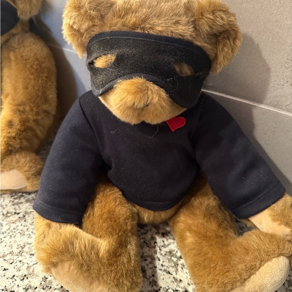 2 Vermont Teddy Bears with Black Mask/Bandit - Picture 2 of 12